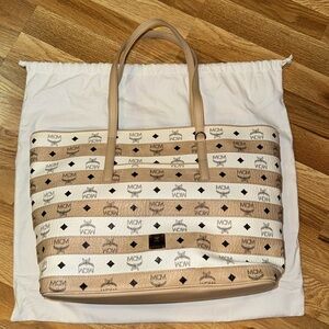 MCM tote